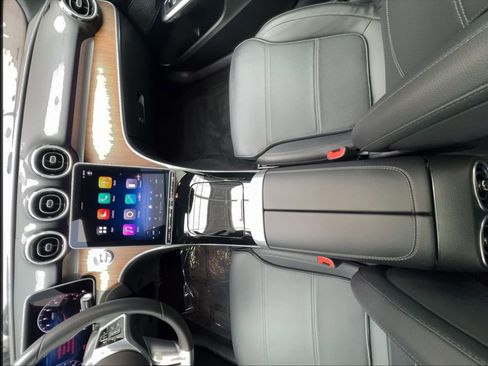 Used 2025 Mercedes-Benz C 300 Sedan image 37