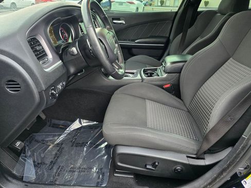 Used 2019 Dodge Charger GT image 16