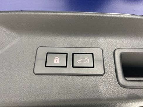 Used 2025 Subaru Forester Sport AWD/4WD image 35