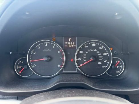 Used 2013 Subaru Outback 2.5i Premium AWD/4WD image 37