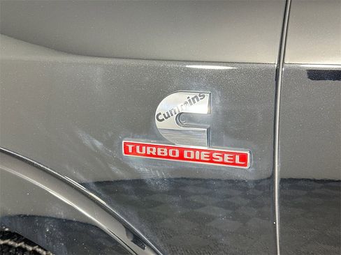 Used 2022 RAM 2500 Laramie image 28