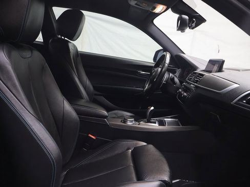 Used 2018 BMW M2 image 10