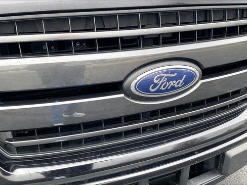 Used 2020 Ford F150 XLT w/ Equipment Group 302A Luxury image 26