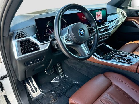 Certified 2024 BMW X5 xDrive50e w/ Executive Package AWD/4WD image 9