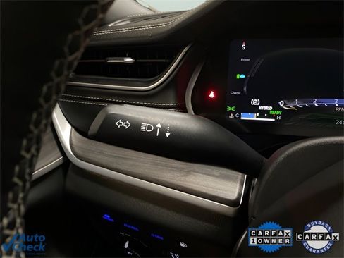 Used 2025 Jeep Grand Cherokee Limited 4xe image 36