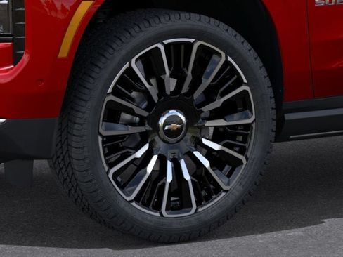 New 2026 Chevrolet Suburban High Country AWD/4WD image 11