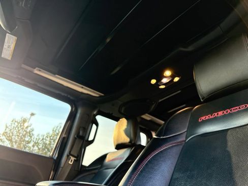 Used 2019 Jeep Wrangler Unlimited Rubicon AWD/4WD image 14
