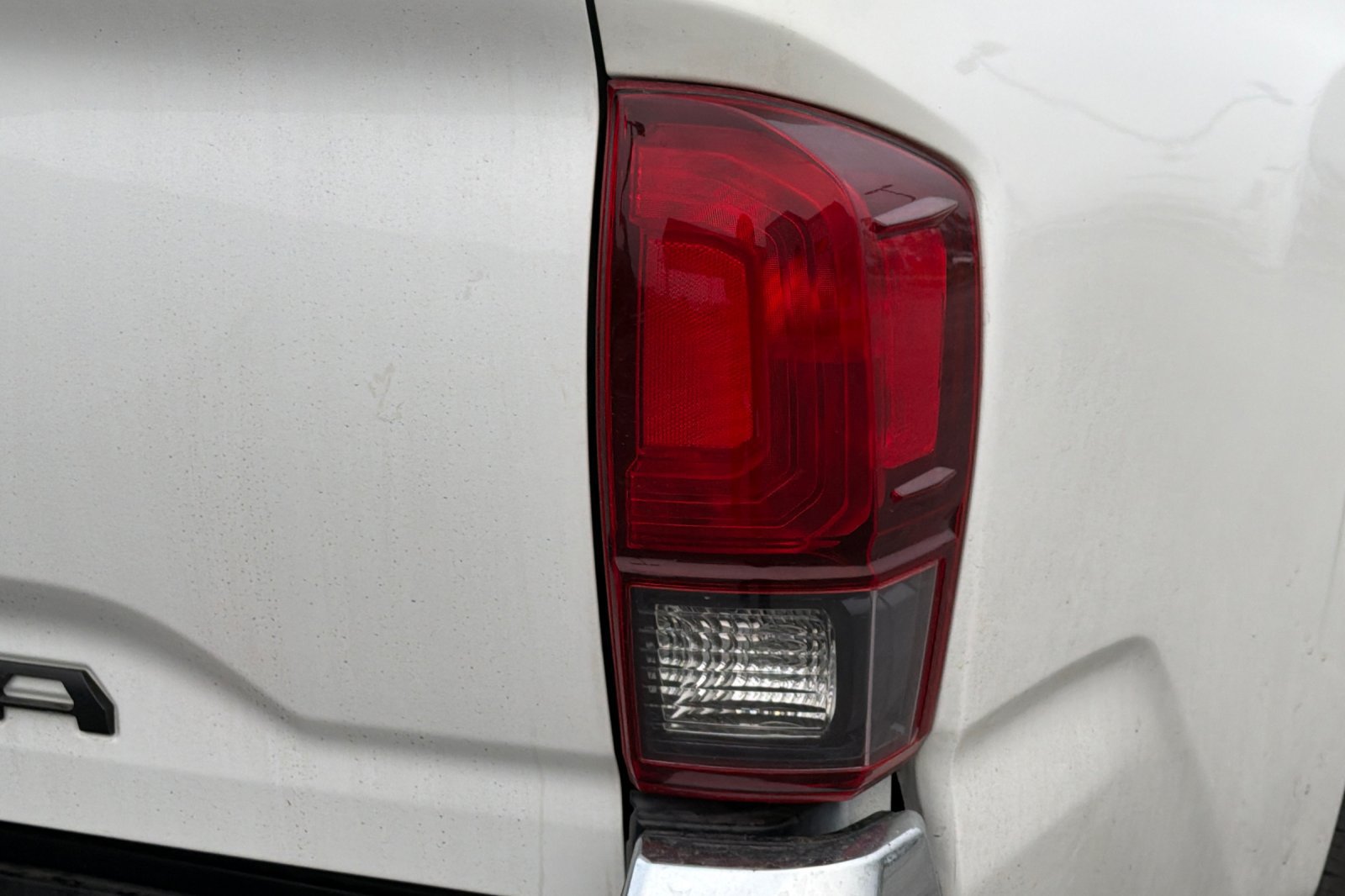 Used 2019 Toyota Tacoma SR5 RWD image 39