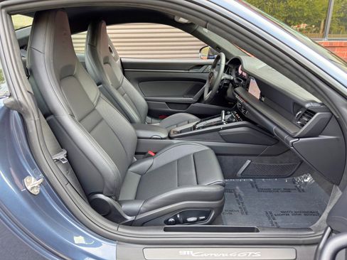 Used 2025 Porsche 911 Carrera 4 GTS w/ Premium Package image 14