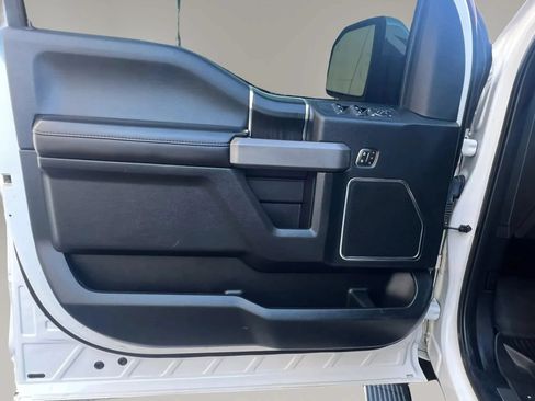 Used 2019 Ford F150 Platinum w/ Technology Package AWD/4WD image 12