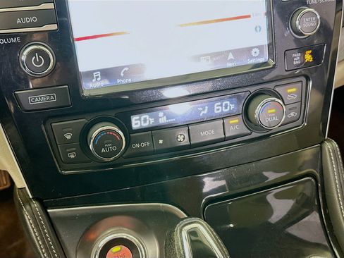 Used 2017 Nissan Maxima 3.5 S FWD image 23