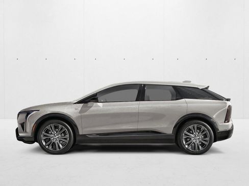 New 2026 Cadillac Optiq Luxury 2 RWD image 2