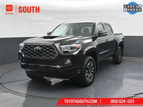 Used 2023 Toyota Tacoma TRD Sport image 6