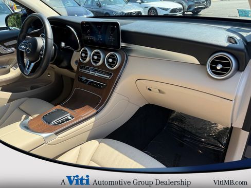 Certified 2022 Mercedes-Benz GLC 300 GLC 300 w/ Multimedia Package Lite image 30
