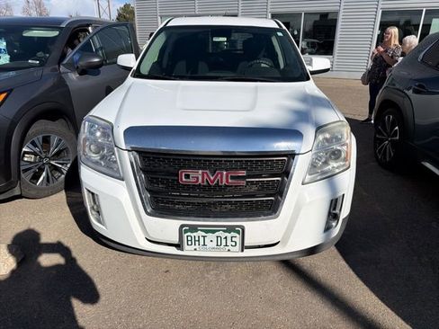 Used 2013 GMC Terrain SLE image 2