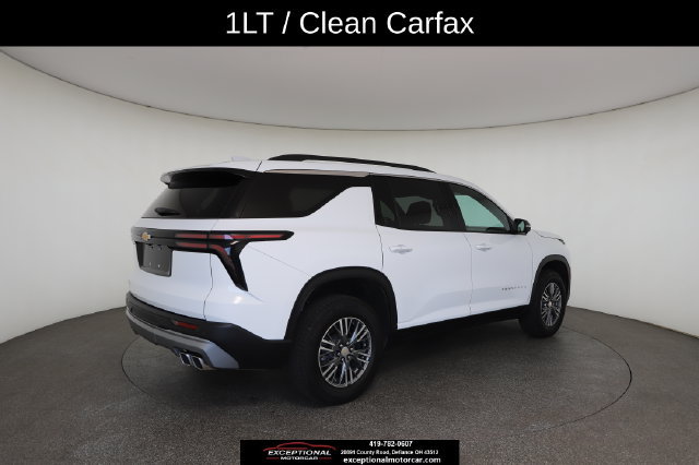 Used 2025 Chevrolet Traverse LT w/ Driver Confidence Package FWD image 19