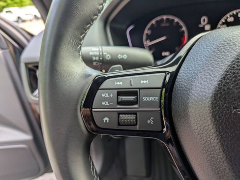 Used 2025 Honda Civic Sport image 18