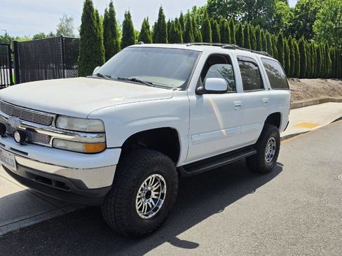 Used 2005 Chevrolet Tahoe LT w/ LT Preferred Equipment Group AWD/4WD image 1