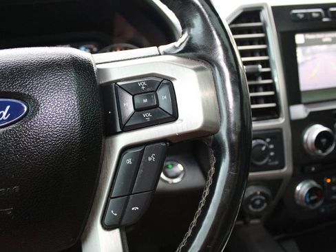 Used 2018 Ford F150 Platinum w/ Equipment Group 701A Luxury image 37