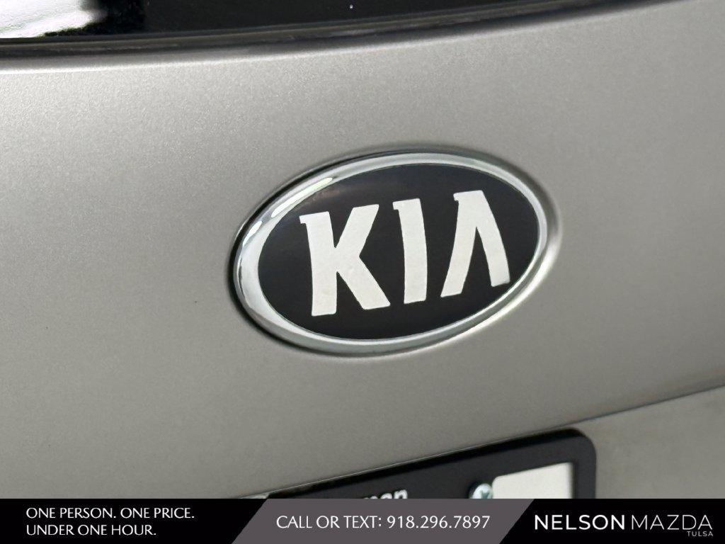 Used 2016 Kia Sorento FWD w/ LX Convenience Package image 16