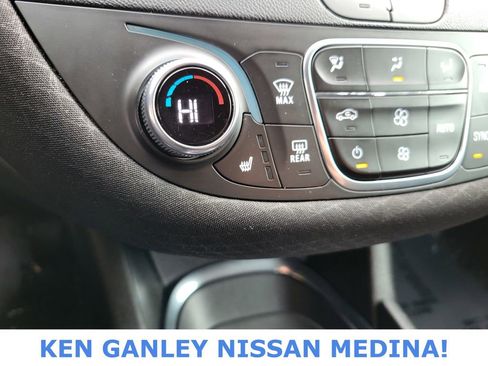 Used 2024 Chevrolet Malibu LT image 29