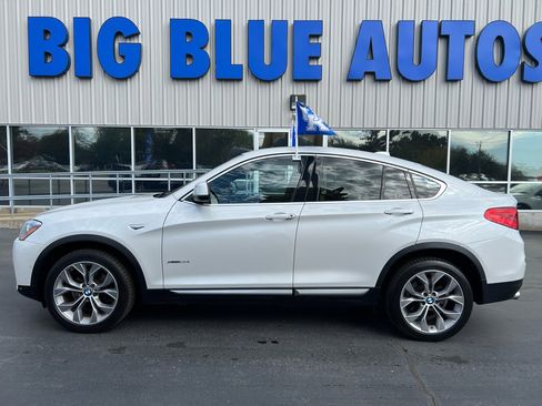 Used 2018 BMW X4 xDrive28i image 2