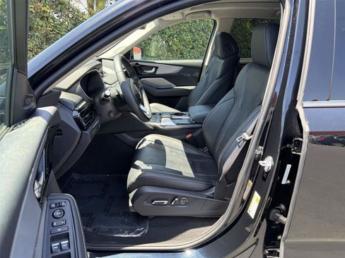 Used 2024 Acura MDX FWD w/ Technology Package image 12