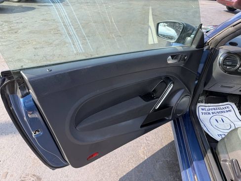 Used 2018 Volkswagen Beetle 2.0T S FWD image 19