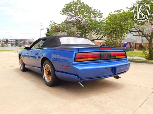 Used 1991 Pontiac Firebird Convertible RWD image 33