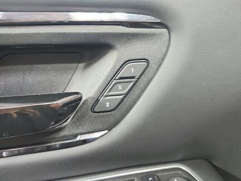 Used 2022 RAM 1500 Limited w/ Body-Colour Bumper Group AWD/4WD image 21
