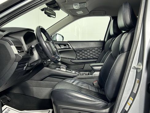 Used 2022 Mitsubishi Outlander SEL AWD/4WD image 29