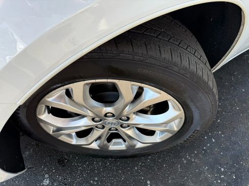 Used 2021 Buick Enclave Avenir w/ Avenir Technology Package image 44