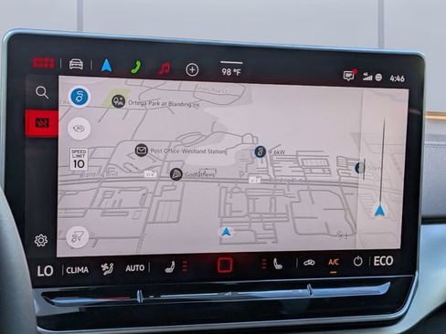 Used 2025 Volkswagen ID.4 Pro RWD image 21