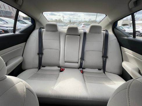 Used 2025 Nissan Altima 2.5 SV image 38