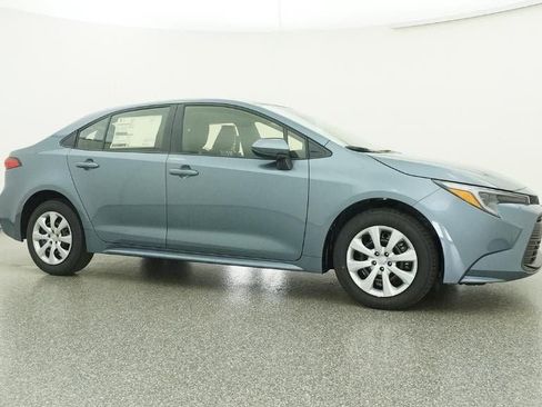 New 2026 Toyota Corolla LE image 28