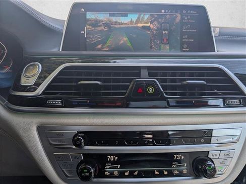 Certified 2022 BMW 740i xDrive w/ M Sport Package image 16