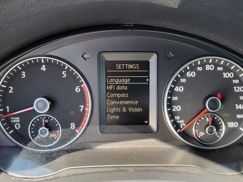 Used 2012 Volkswagen Eos Komfort image 25