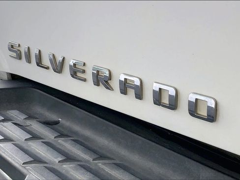 Used 2013 Chevrolet Silverado 2500 LTZ w/ LTZ Plus Package AWD/4WD image 32