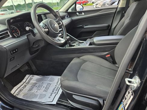 Used 2021 Kia K5 LXS FWD image 9