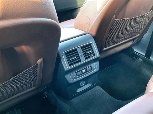 Used 2018 Audi Q5 2.0T Premium Plus w/ Premium Plus Package image 29