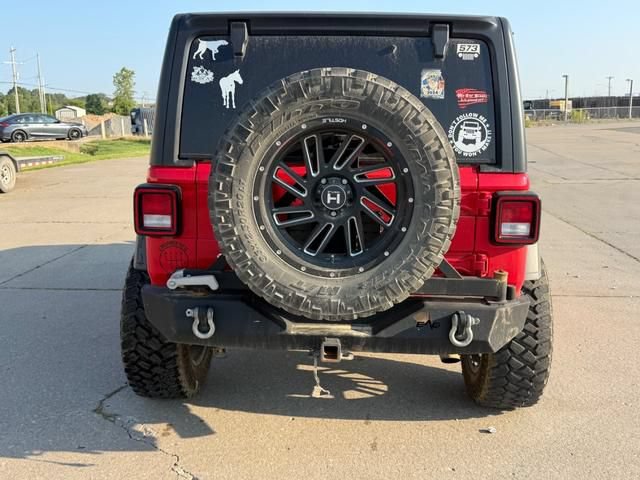 Used 2018 Jeep Wrangler Unlimited Sport S AWD/4WD image 4