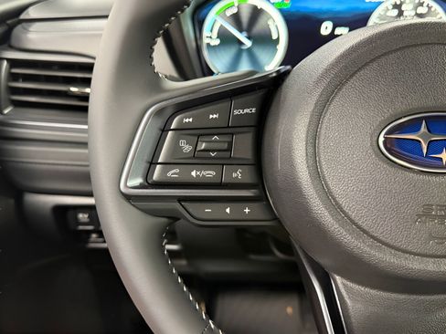 New 2025 Subaru Forester Limited w/ Popular Package image 12