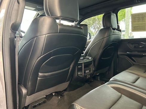 Used 2023 RAM 1500 Laramie RWD image 38