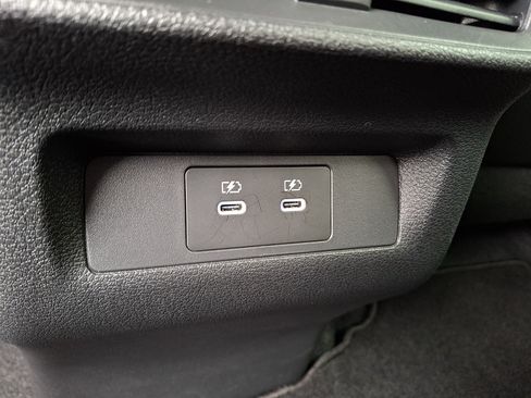 Certified 2025 Nissan Murano SV AWD/4WD image 12