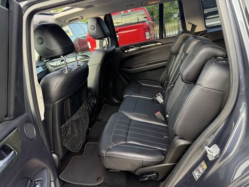 Used 2017 Mercedes-Benz GLS 450 4MATIC image 13