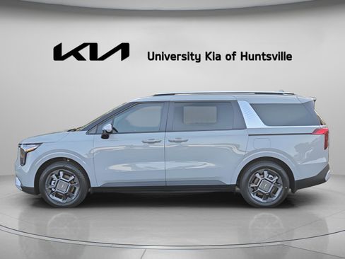 New 2026 Kia Carnival EX FWD image 4
