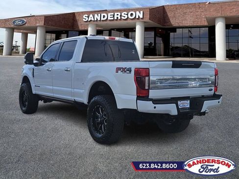 Used 2022 Ford F350 Platinum image 5