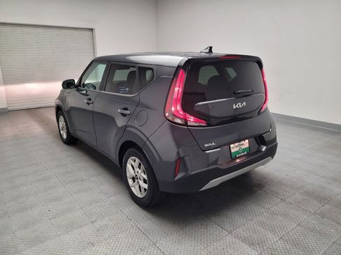 Used 2023 Kia Soul LX w/ Option Group 015 FWD image 5