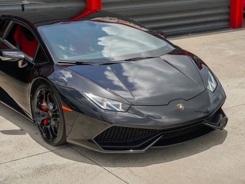 Used 2015 Lamborghini Huracan LP 610-4 AWD/4WD image 4