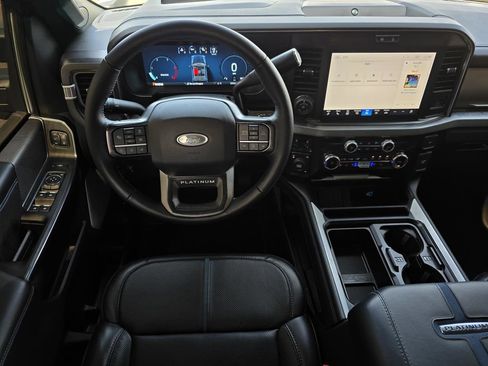 Used 2025 Ford F350 Platinum AWD/4WD image 38